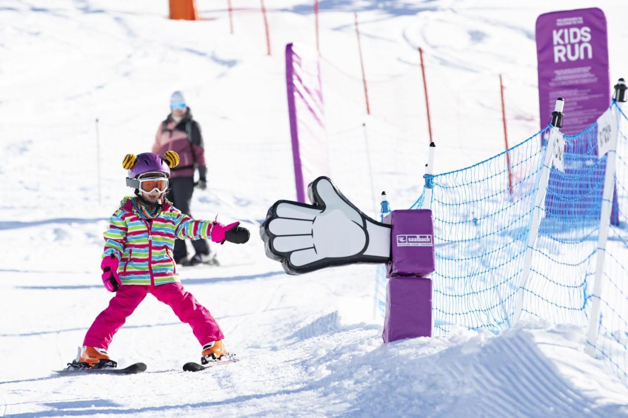 Hotel Barbarahof Saalbach, Inkl Jokercard Εξωτερικό φωτογραφία