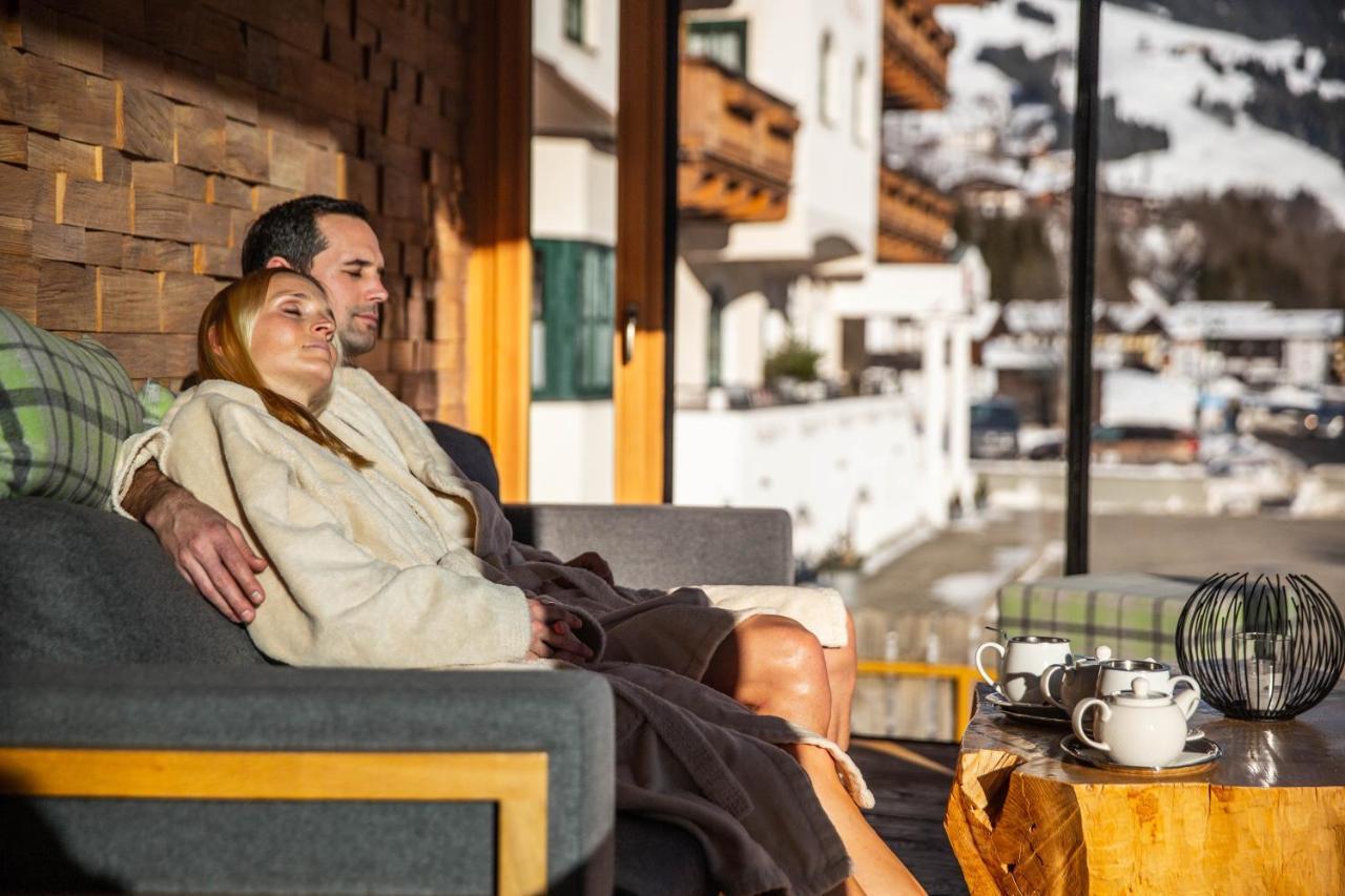 Hotel Barbarahof Saalbach, Inkl Jokercard Εξωτερικό φωτογραφία