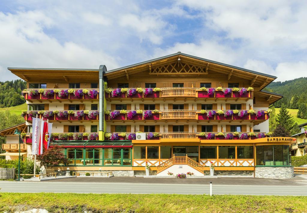 Hotel Barbarahof Saalbach, Inkl Jokercard Εξωτερικό φωτογραφία